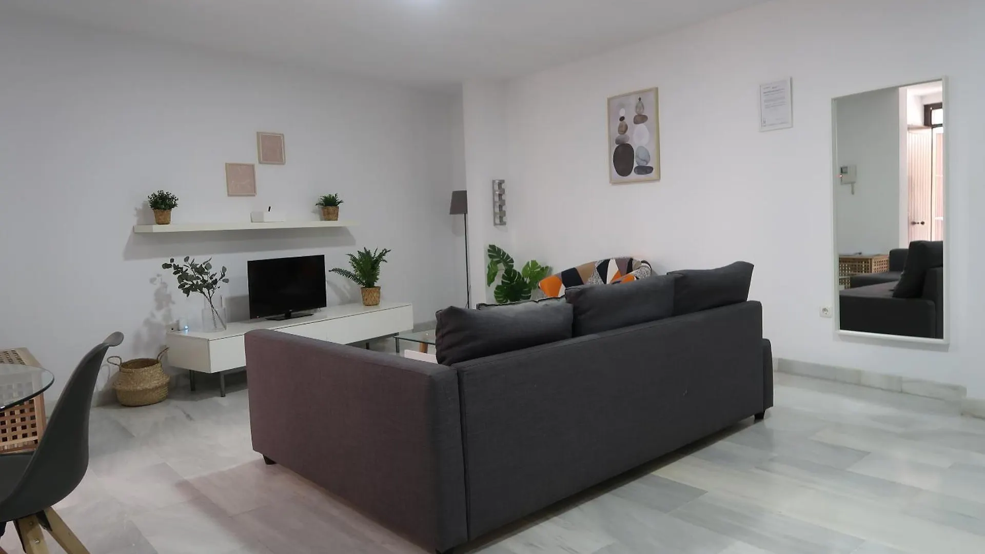 Apartament J & E Malaga Center Apartamentos