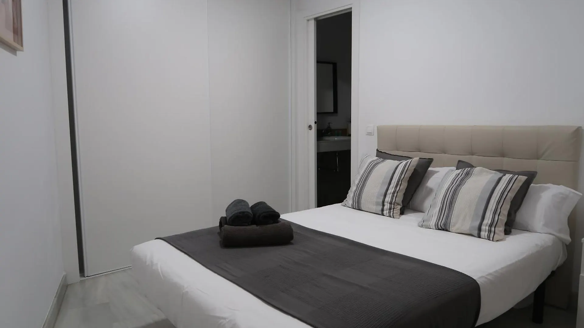 Apartament J & E Malaga Center Apartamentos Hiszpania