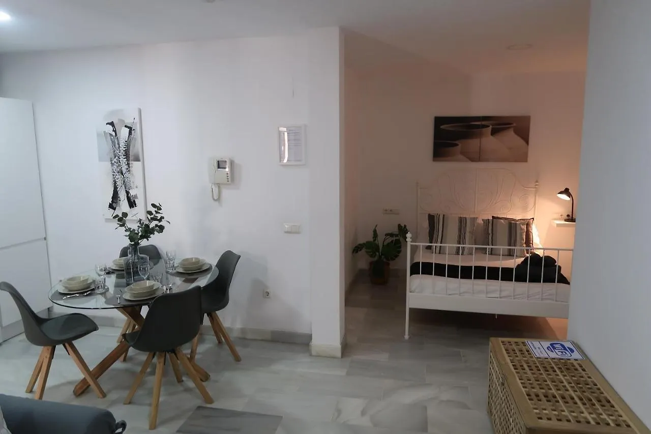 Apartman J & E Malaga Center Apartamentos