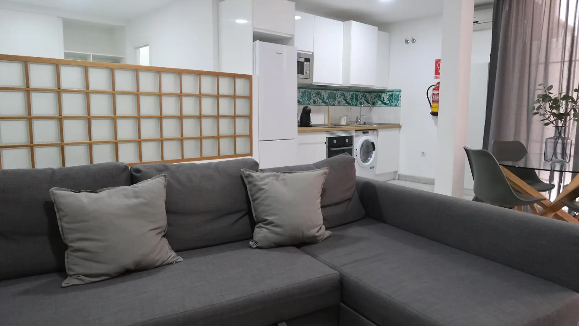 Apartman J & E Malaga Center Apartamentos Spanyolország
